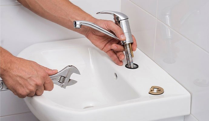 Plumbing and pipework